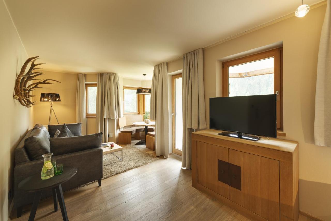 Almhof Family Und Wellness Resort Gerlos Exterior foto