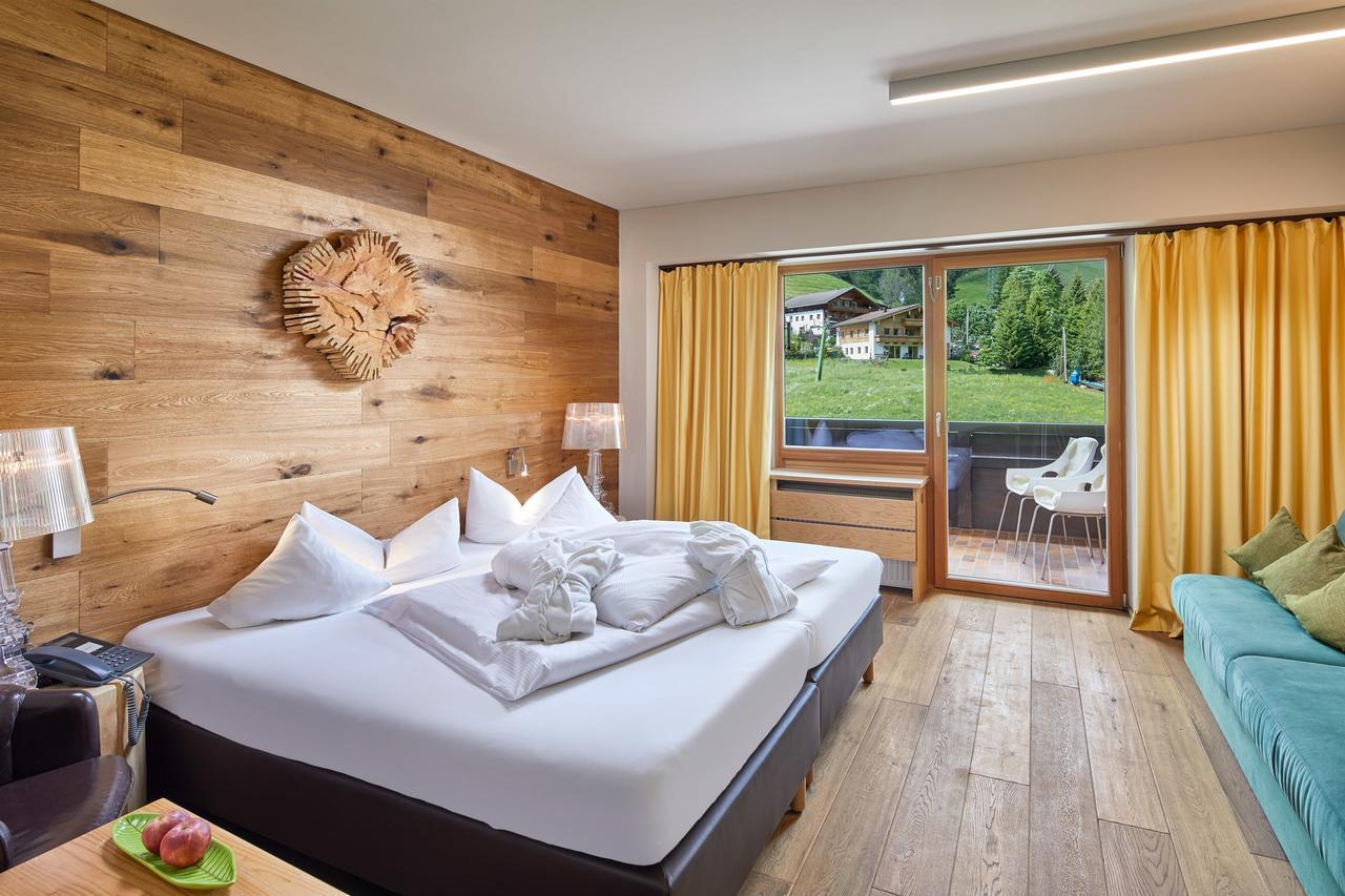 Almhof Family Und Wellness Resort Gerlos Exterior foto